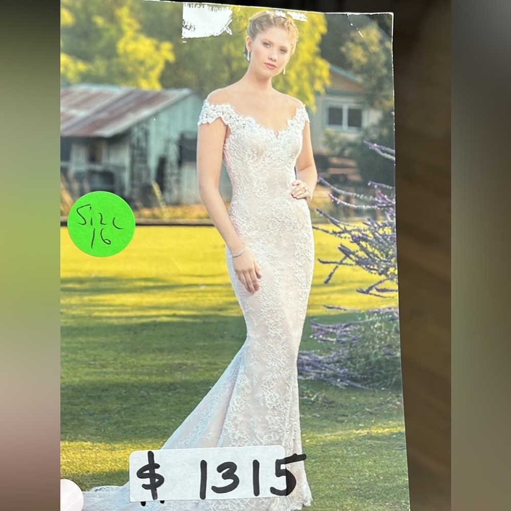 Beloved lace wedding gown